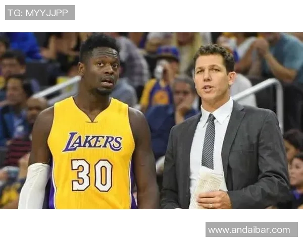 球员赛季表现评估指标对合同谈判的影响